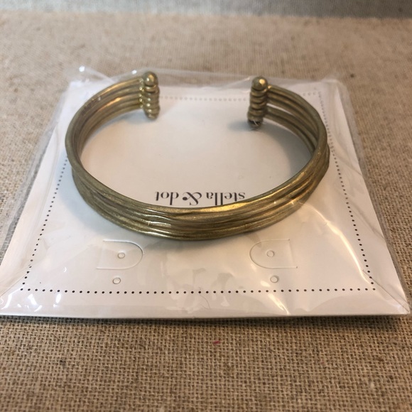 Stella & Dot Quinn Cuff - New in Box - Picture 2 of 5